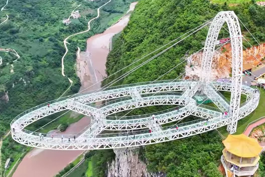 520 Treasure Viewing Platform